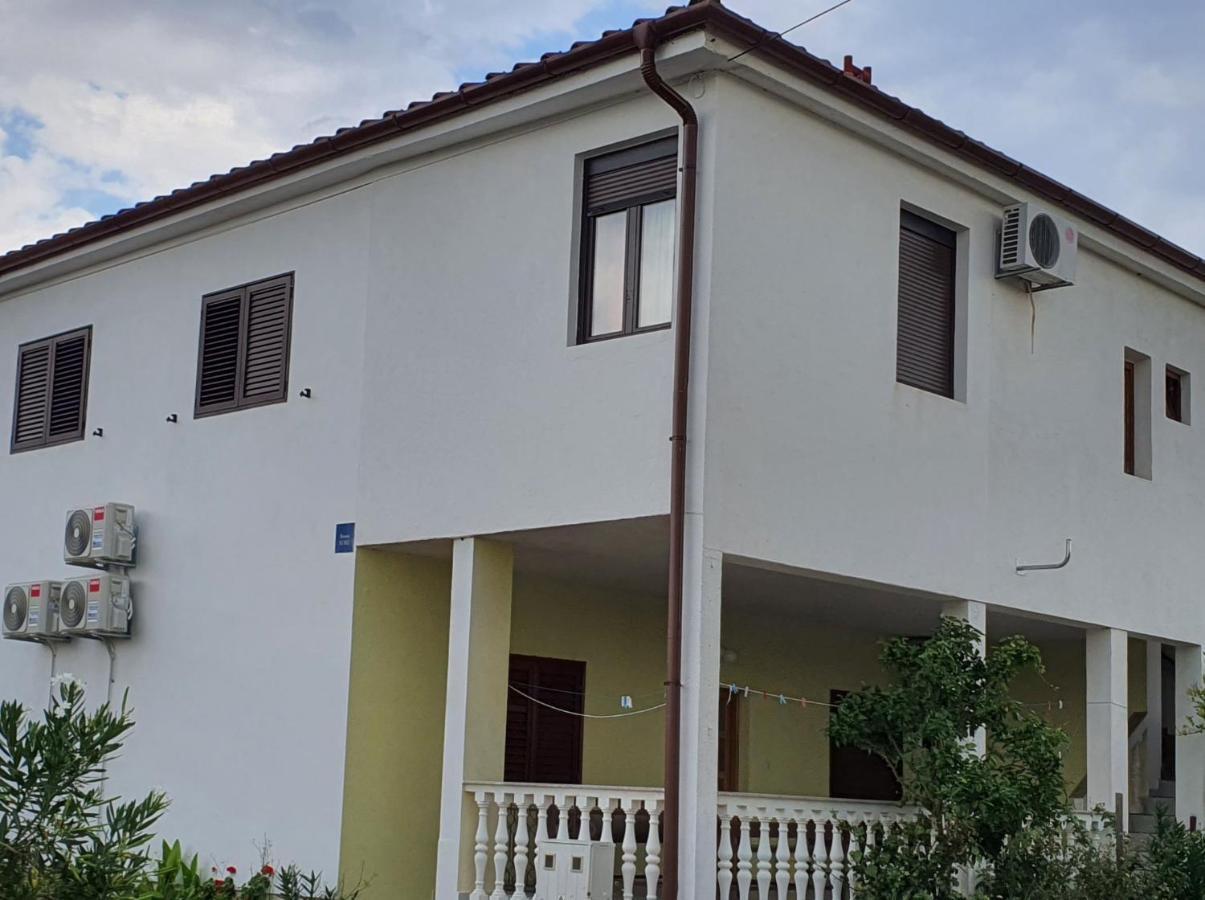 Holidey Home Jukic K Seline ภายนอก รูปภาพ